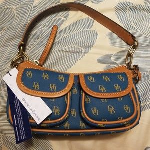 Dooney & Bourke Bag